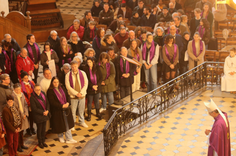 Forte hausse des catéchumènes en France : un beau signe d’espérance !