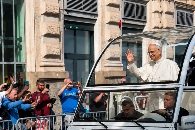 Découvrez le programme de la venue du Pape Léon XIV en France