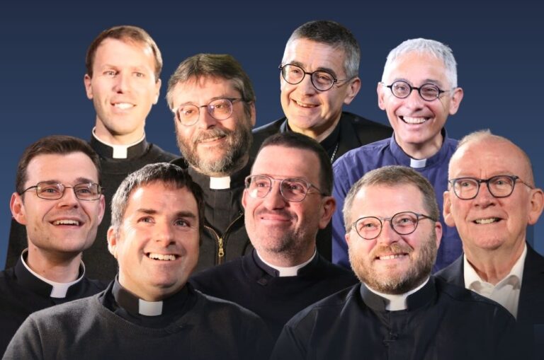 De l&rsquo;appel au sacerdoce : le témoignages de prêtres mayennais