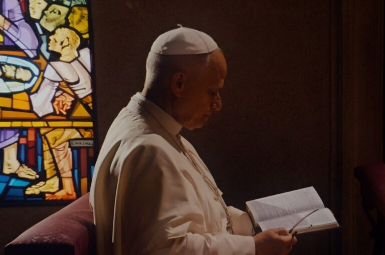Prier avec le pape : une communion qui change le monde